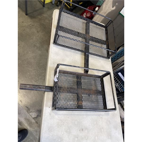 2 HITCH MOUNT CARRIER RACKS