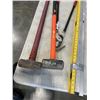 Image 2 : 2 SLEDGE HAMMERS, LEVELS, CROW BAR, AND LARGE SHEARS