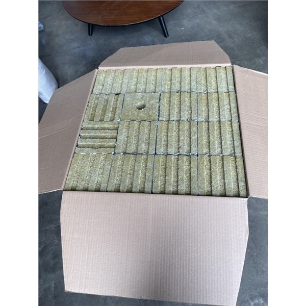 LARGE CASE OF PARGRO PLANTING CUBES - 64 IN CASE