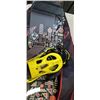 Image 2 : K2 FUSE 158CM SNOWBOARD WITH K2 SONIC BINDINGS AND CARRY BAG