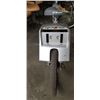 Image 6 : 2 VINTAGE EV WARRIOR BIKES