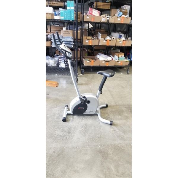 ADVANTAGE FITNESS STATIONAIRY EXERCISE BIKE