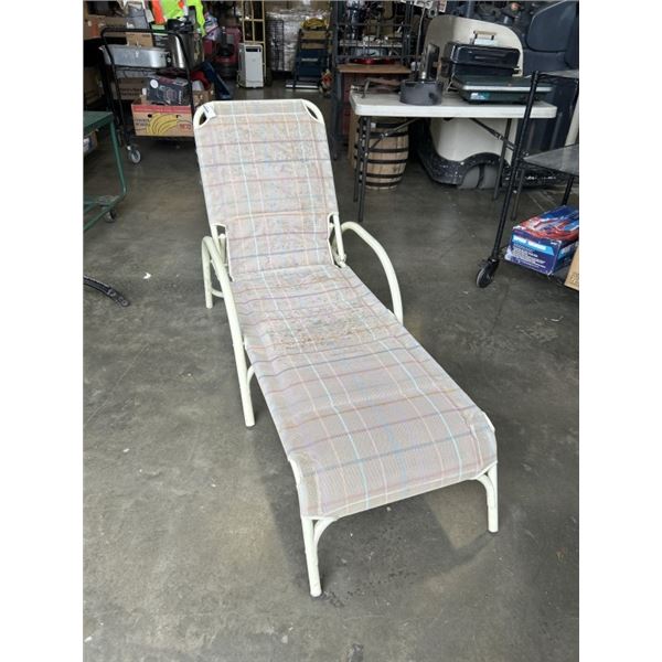 OUTDOOR PATIO LAWN CHAIR