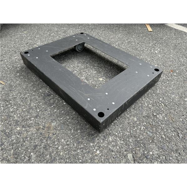 4 WHEEL METAL DOLLY