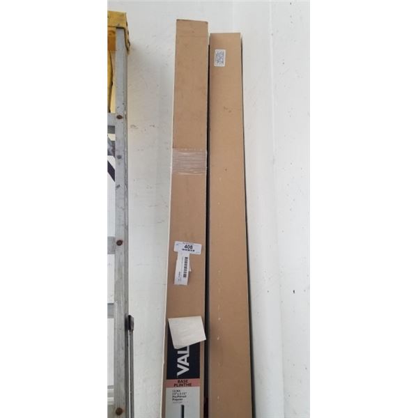 LARGE LOT OF 1/2 X 3-1/2 PRE PRIMED BASEBOARD