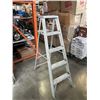 Image 1 : 5FT ALUMINUM LADDER