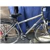 Image 3 : MIELE MOUNTAIN BIKE