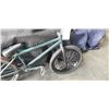 Image 3 : UNBRANDED BIKE