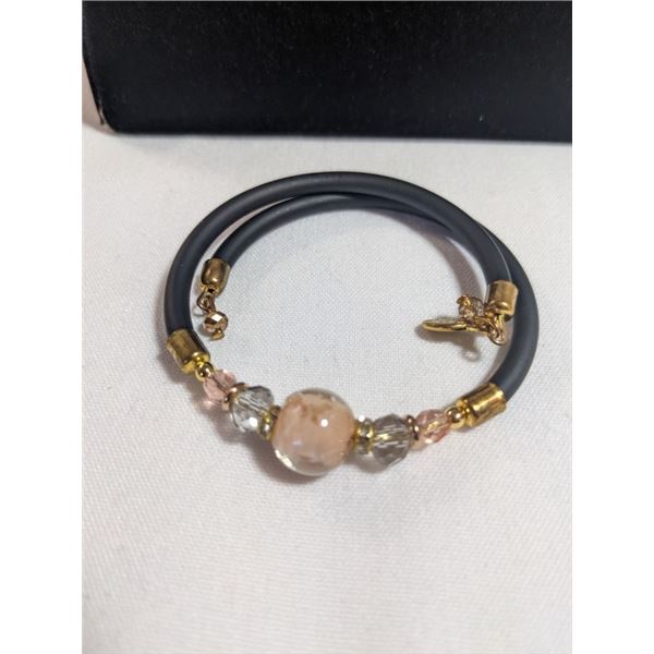 GOLD TONE AND BEADS BRACELET, MARKED MURANO GLASS