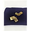 Image 2 : VINTAGE PAIR OF GOLD TONE CUFFLINKS
