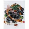 Image 2 : BAG OF MISC GEM STONES BEADS AND PEARLS