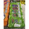 Image 3 : 32 PACK OF MOUNTAIN DEW AND 32 PACK OF CRUSH RAINBOW PACK SODAS