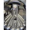 Image 5 : 2 DYSON CANISTER VACUUMS