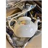 Image 3 : 3 BOXES OF DINNER WARE SET