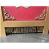 Image 5 : GOLD TICKET BOOTH