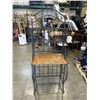 Image 1 : VINTAGE BAKERS RACK