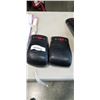 Image 4 : ASSORTED BOXING GLOVES
