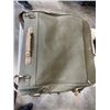 Image 3 : LARGE LONDONFOG CARRY BAG AND BLACK BACKPACK WITH WHEELS