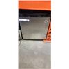 Image 1 : IGLOO TM MINI FRIDGE