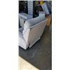 Image 4 : OVERSIZED CREAM  FABRIC CHAIR W/ 2 CUPHOLDERS - RECLINER BROKEN, JUST A CHAIR
