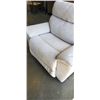 Image 5 : OVERSIZED CREAM  FABRIC CHAIR W/ 2 CUPHOLDERS - RECLINER BROKEN, JUST A CHAIR