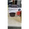 Image 3 : BOX OF KITCHEN ITEMS INCLUDING INSTANT POT INNER POT AND TORK NAPKIN DISPENSER