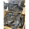 Image 3 : 2 TRAYS OF REUSABLE SHOPPING BAGS AND TOTE BAGS