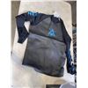 Image 3 : 3 NEW W/ TAGS WETSUITS - 2 SIZE XXL AND XL