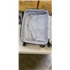 Image 5 : HARD CARRY ON SUITCASE