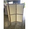 Image 3 : 3 PANEL ROOM DIVIDER