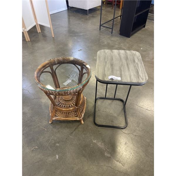 2 SIDE TABLES