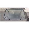Image 3 : PATIO LOVE SEAT AND TABLE
