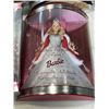 Image 5 : 4 VINTAGE BARBIES IN ORIGNAL PACKAGE, ONE OUT OF BOX - HOLIDAY COLLECTIONS 1998, 2001, 2002,