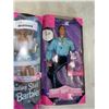 Image 2 : 3 VINTAGE BARBIES IN ORIGNAL PACKAGE - 1997 STAR SKATER, 1995 SKATING STAR, AND OLYMPIC SKATER KEN