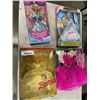 Image 1 : 4 VINTAGE BARBIES IN ORIGNAL PACKAGE, 1 OUT OF BOX - 1998 SLEEPING BEAUTY, 1991 DREAM BRIDE, 1994 SI