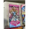 Image 3 : 4 VINTAGE BARBIES IN ORIGNAL PACKAGE, 1 OUT OF BOX - 1998 SLEEPING BEAUTY, 1991 DREAM BRIDE, 1994 SI