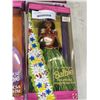 Image 3 : 4 VINTAGE BARBIES IN ORIGNAL PACKAGE - DOLLS OF THE WORLD COLLECTION