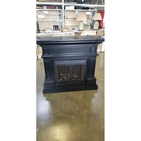 ELECTRIC FIREPLACE MANTLE WITH GLASS DOORS, WORKING