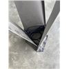 Image 4 : UNIQUE METAL FLOOR LAMP