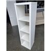 Image 2 : WHITE CUBICLE DISPLAY SHELF