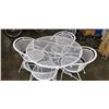 Image 2 : WHITE METAL PATIO TABLE AND 4 CHAIRS