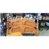 Image 3 : PINE QUEENSIZE POSTERBED WITH NIGHTSTAND