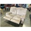 Image 6 : 3 PIECE MICROFIBRE RECLINER SOFA SET