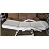Image 3 : ADJUSTABLE SPA TREATMENT CHAIR