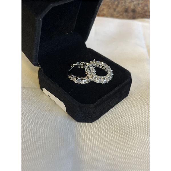 NEW PLATINUM PLATED 2.2CT EACH SIMULATED DIAMOND (CZ) HUGGIE EARRINGS