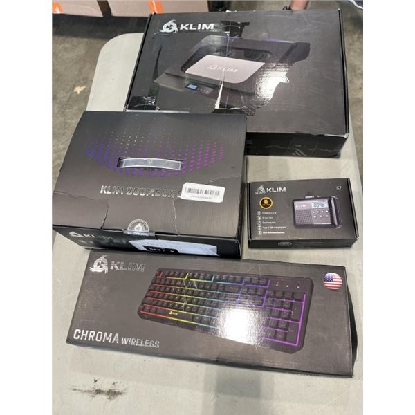 LOT OF ASSORTED KILM ACCESSORIES FOR COMPUTERS INCLUDING BOOMBOXES AND KEYBOARDS