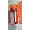 Image 4 : 4 CONAIR 5/8 INCH CURLING IRON