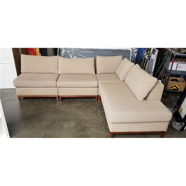 4PC MODERN SECTIONAL SOFA, GOOD CLEAN CONDITION