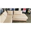 Image 3 : 4PC MODERN SECTIONAL SOFA, GOOD CLEAN CONDITION