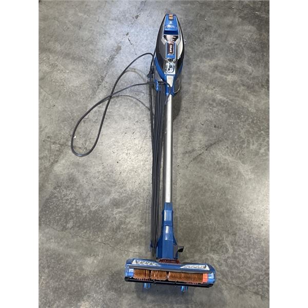 SHARK DUO CLEAN CORDED VACUUM CLEANER